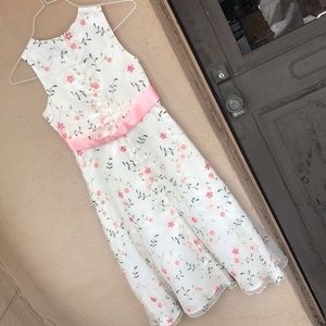 Beautiful embroidered Spring/Summer dress